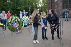 4-5-2022, rotterdam, dodenherdenking oud-ijsselmonde, oorlogsmonument adriaen janszkerkfoto rob kamminga
