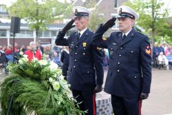 4-5-2022, rotterdam, dodenherdenking oud-ijsselmonde, oorlogsmonument adriaen janszkerkfoto rob kamminga