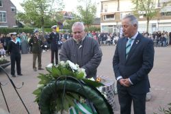 4-5-2022, rotterdam, dodenherdenking oud-ijsselmonde, oorlogsmonument adriaen janszkerkfoto rob kamminga