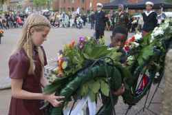 4-5-2022, rotterdam, dodenherdenking oud-ijsselmonde, oorlogsmonument adriaen janszkerkfoto rob kamminga