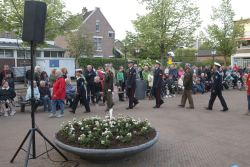 4-5-2022, rotterdam, dodenherdenking oud-ijsselmonde, oorlogsmonument adriaen janszkerkfoto rob kamminga