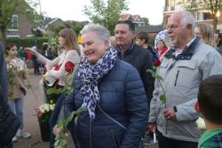 4-5-2022, rotterdam, dodenherdenking oud-ijsselmonde, oorlogsmonument adriaen janszkerkfoto rob kamminga