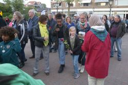 4-5-2022, rotterdam, dodenherdenking oud-ijsselmonde, oorlogsmonument adriaen janszkerkfoto rob kamminga