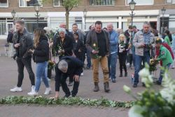 4-5-2022, rotterdam, dodenherdenking oud-ijsselmonde, oorlogsmonument adriaen janszkerkfoto rob kamminga