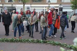 4-5-2022, rotterdam, dodenherdenking oud-ijsselmonde, oorlogsmonument adriaen janszkerkfoto rob kamminga
